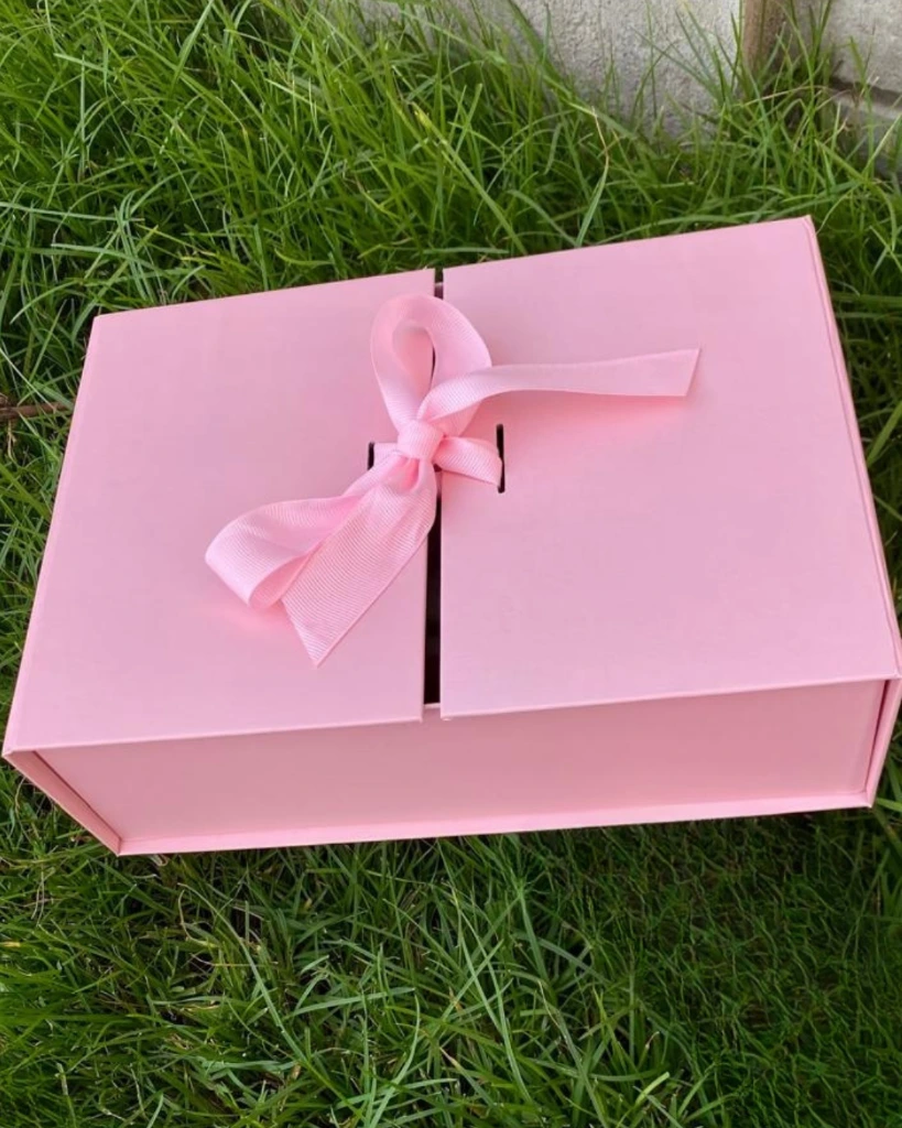 Love lang out 2.webp